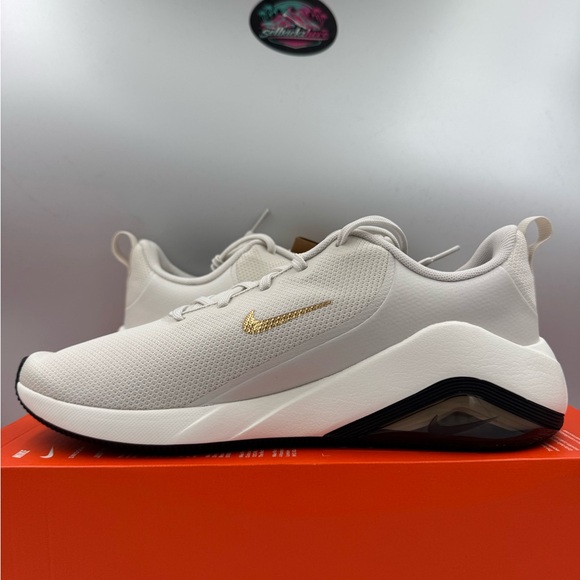 Nike Air Zoom Bella 7 Phantom Metallic Gold Black BRAND NEW Size 10 Women - Picture 6 of 8